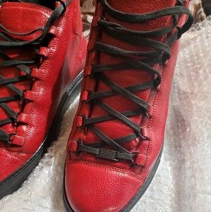 Need a smaller size ...but I love the shoe ..